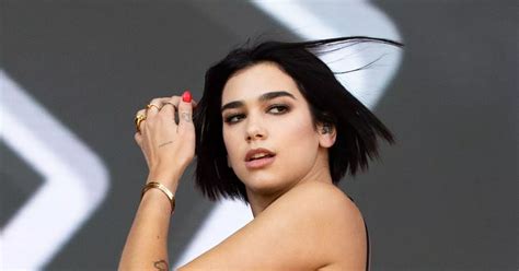 dua lipa bisexual|Dua Lipa thanks her gay fans by dropping mature。